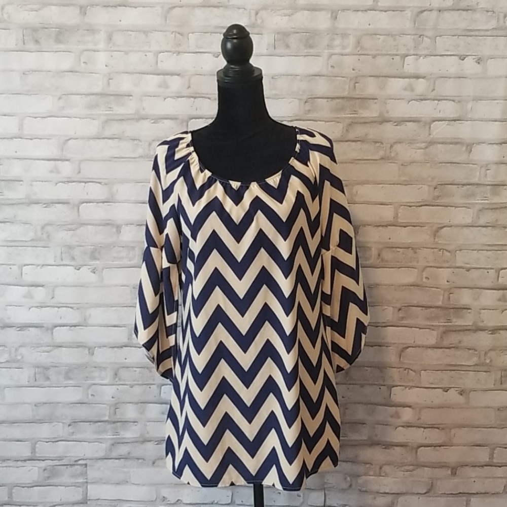 Tacera Blue and Cream Chevron Top
